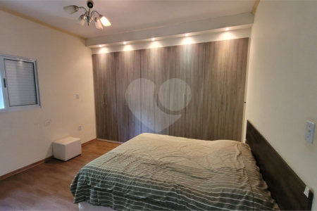 Sobrado Residencial no bairro Douradinho