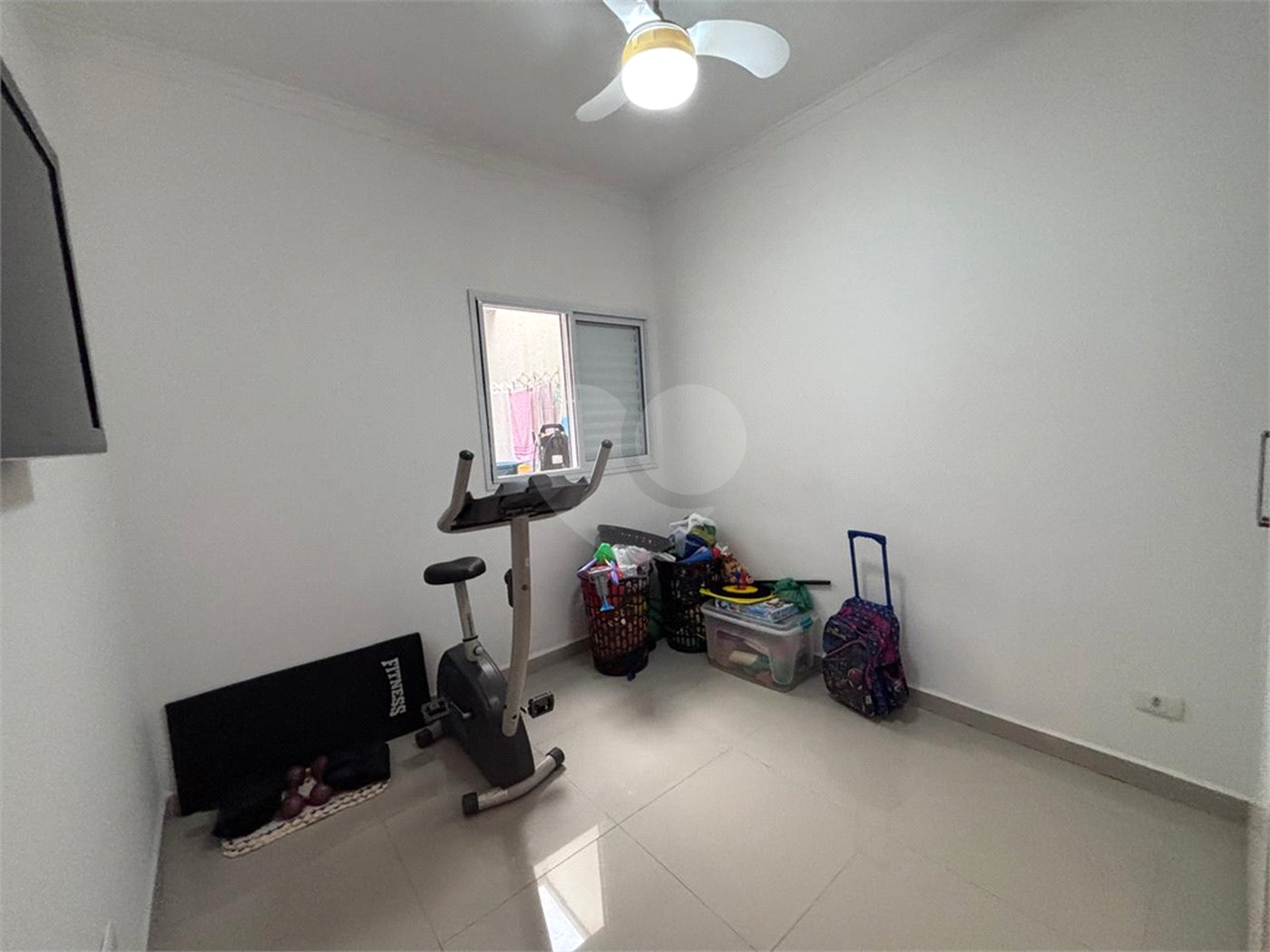 Condomínio à venda com 3 quartos, sendo 1 suíte,  em Loteamento Dinorá Rosa, Sorocaba, SP