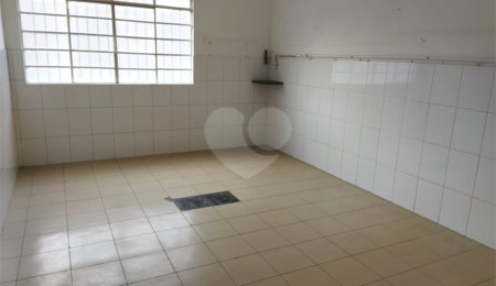 Sobrado à venda com 5 quartos, sendo 3 suítes,  em Vila Guarani (z Sul), São Paulo, SP