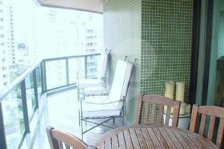 Apartamento à venda com 4 suítes em Jardim Vila Mariana, São Paulo, SP