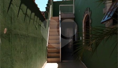 Sobrado à venda com 3 quartos, sendo 1 suíte, em Tremembé, São Paulo, SP