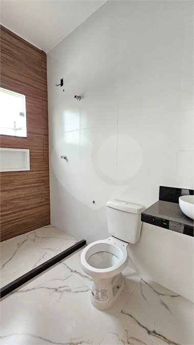 Casa à venda com 2 suítes no condomínio Loteamento Monte Libano, Rio de Janeiro - RJ