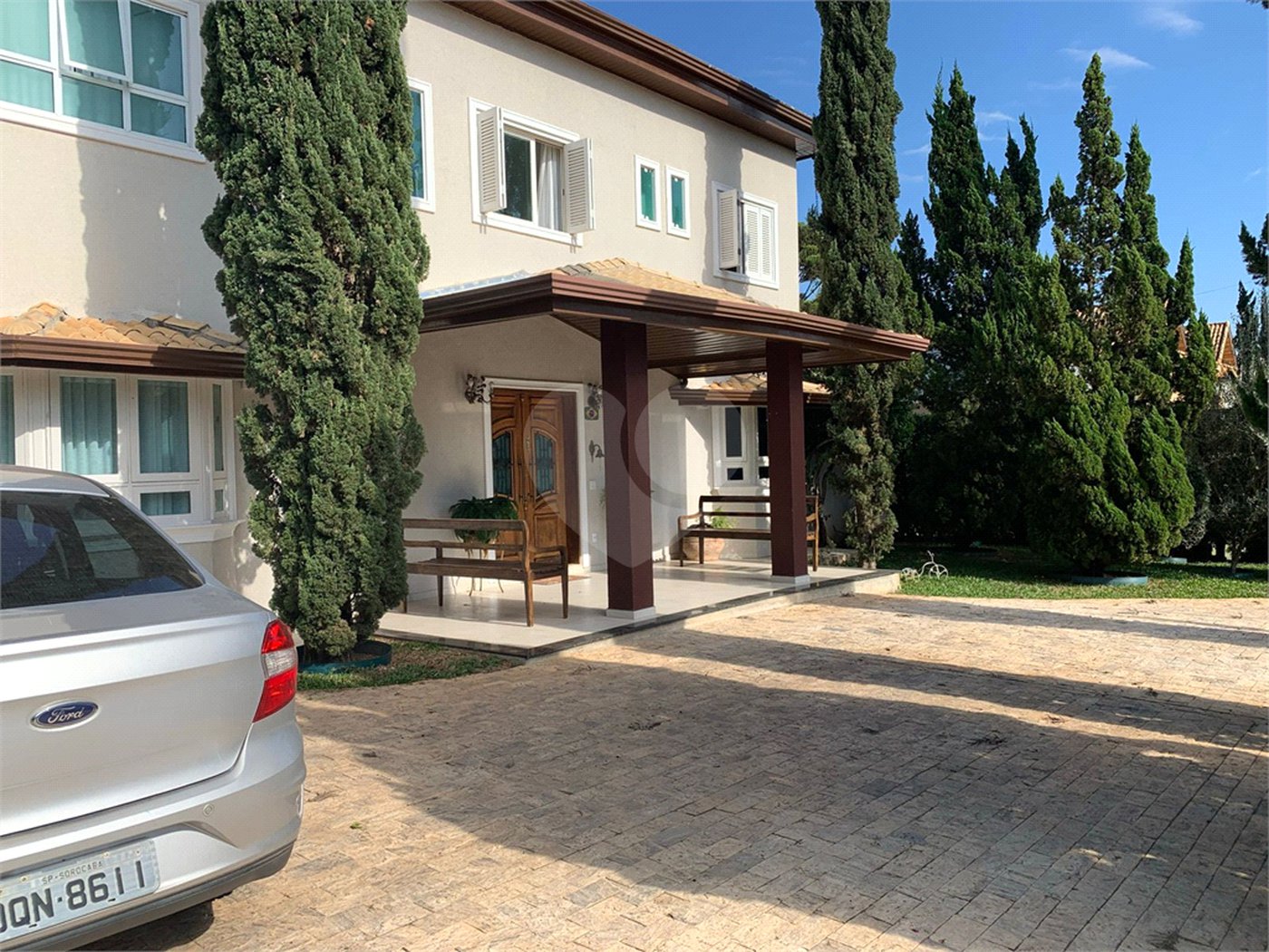 Casa à venda com 7 quartos, sendo 5 suítes, no condomínio Vivendas do Lago -, Sorocaba - SP