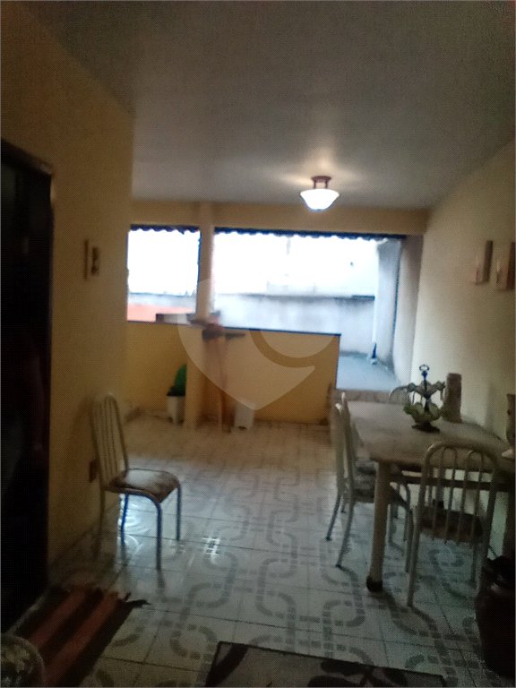 Casa à venda com 4 quartos, sendo 1 suíte, em Campo Grande, Rio de Janeiro, RJ