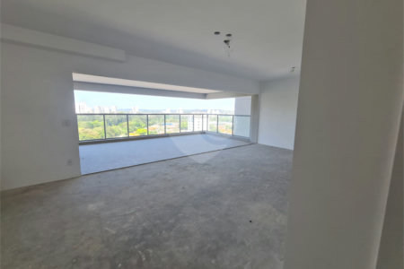 Apartamento à venda com 3 suítes em Jardim Marajoara, São Paulo, SP