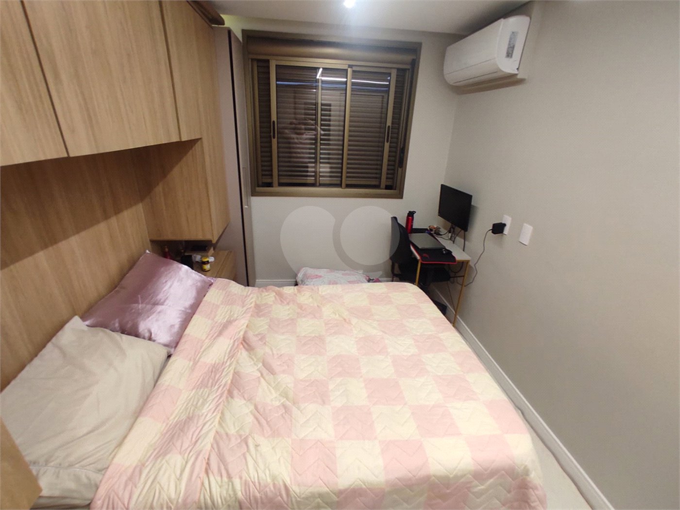 Apartamento à venda com 3 quartos, sendo 2 suítes, em Barra Funda, São Paulo, SP