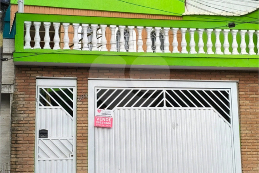 Sobrado à venda com 3 quartos, sendo 1 suíte, em Vila Albertina, São Paulo, SP
