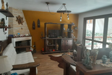 Sobrado à venda com 6 quartos, sendo 3 suítes,  em Rolinópolis, São Paulo, SP