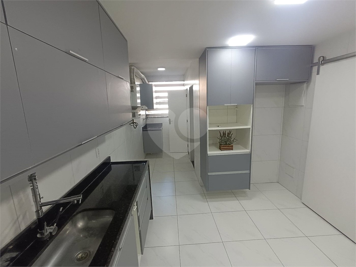 Apartamento à venda com 3 quartos, sendo 1 suíte, em Rio Comprido, Rio de Janeiro, RJ