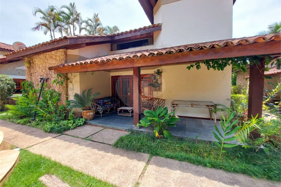 Villagio à venda com 5 quartos, sendo 2 suítes, em Riviera de São Lourenço, Bertioga, SP