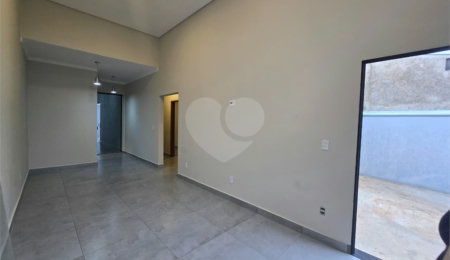 Casa à venda com 3 quartos, sendo 1 suíte,  em Residencial Villaggio Di Capri, Itapetininga, SP