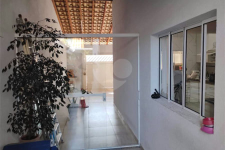 Casa à venda com 4 quartos, sendo 1 suíte,  em Jardim Ermida II, Jundiaí, SP