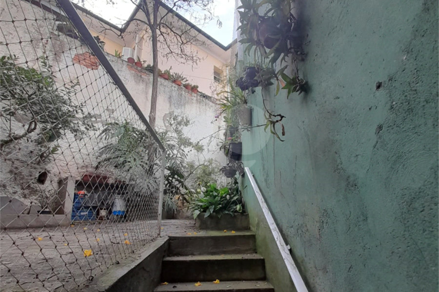 Sobrado à venda com 4 quartos, sendo 1 suíte, em Jardim São Paulo(zona Norte), São Paulo, SP