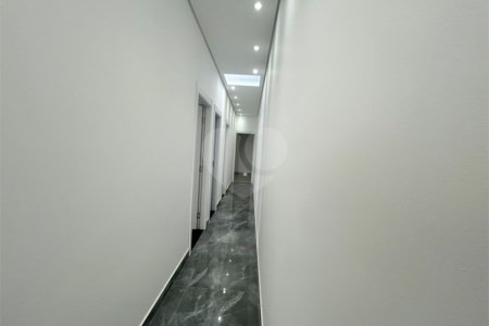 Casa à venda com 3 quartos, sendo 1 suíte, no condomínio Villagio Wanel, Sorocaba - SP