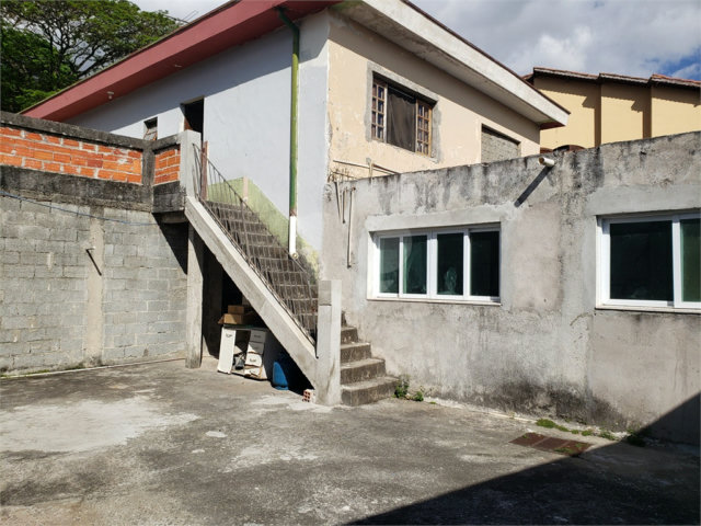 Sobrado à venda com 4 quartos, sendo 2 suítes,  em Horto Florestal, São Paulo, SP