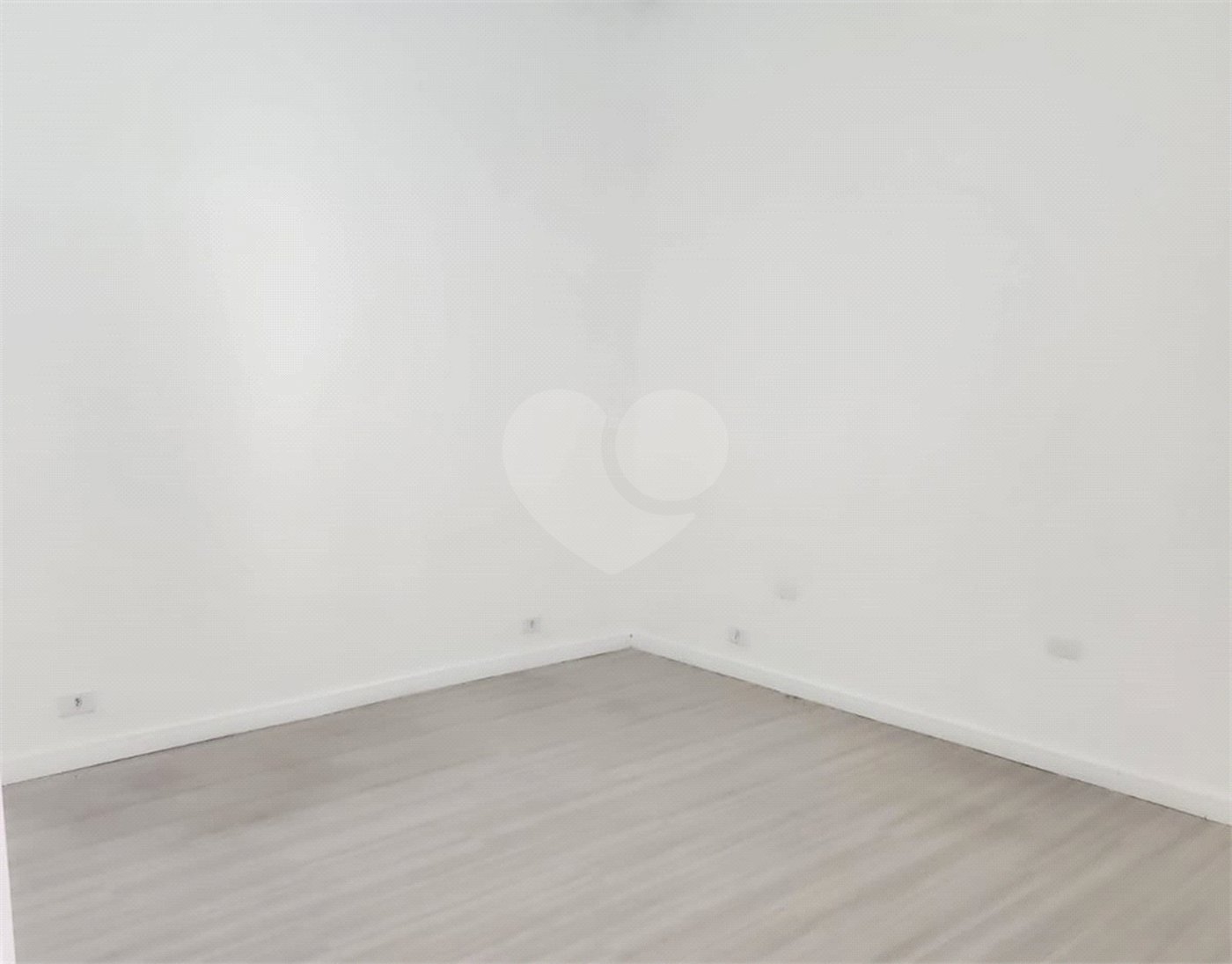 Casa para alugar com 5 quartos, sendo 1 suíte, em Vila Ipojuca, São Paulo, SP