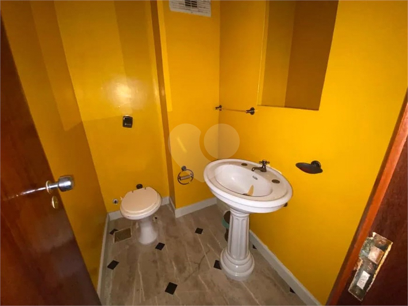 Cobertura à venda com 4 quartos, sendo 1 suíte, em Cosme Velho, Rio de Janeiro, RJ