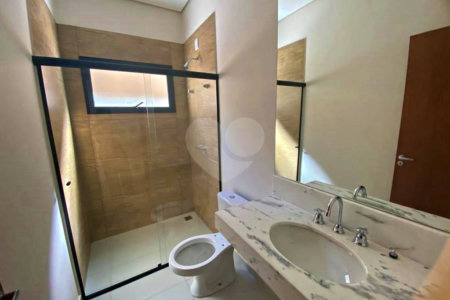 Casa à venda com 3 suítes no condomínio Santa Isabel I, Louveira - SP