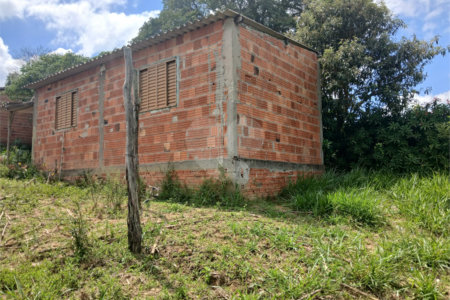 Terreno à venda com 1 quarto em Bairro Biscoito Duro, Itapetininga, SP