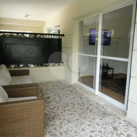 Apartamento à venda com 1 suíte em Jardim Leonor, São Paulo, SP
