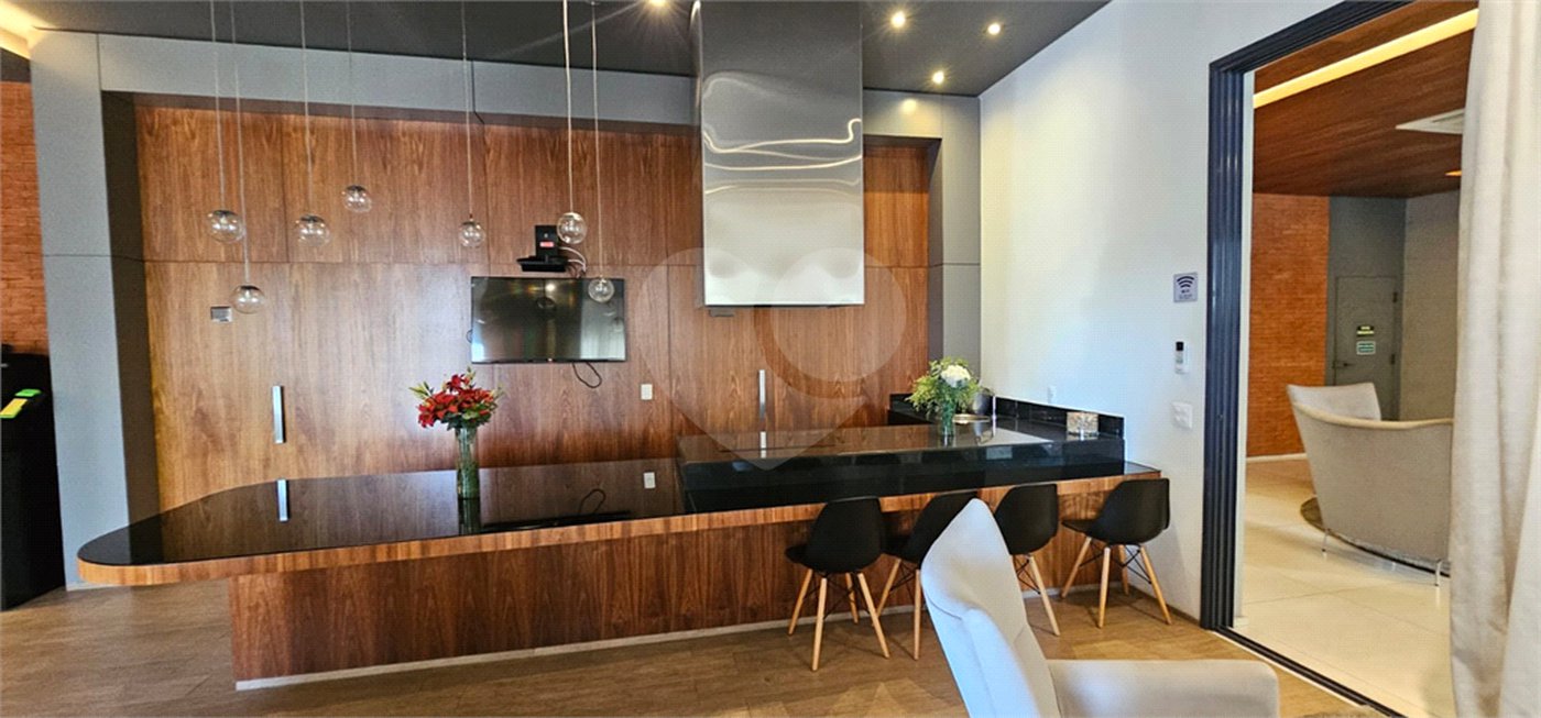 Apartamento à venda com 1 suíte em Vila Nova Conceição, São Paulo, SP