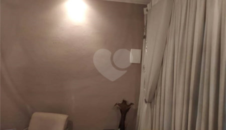 Casa à venda com 4 quartos, sendo 1 suíte,  em Jardim Santa Cecília, Guarulhos, SP