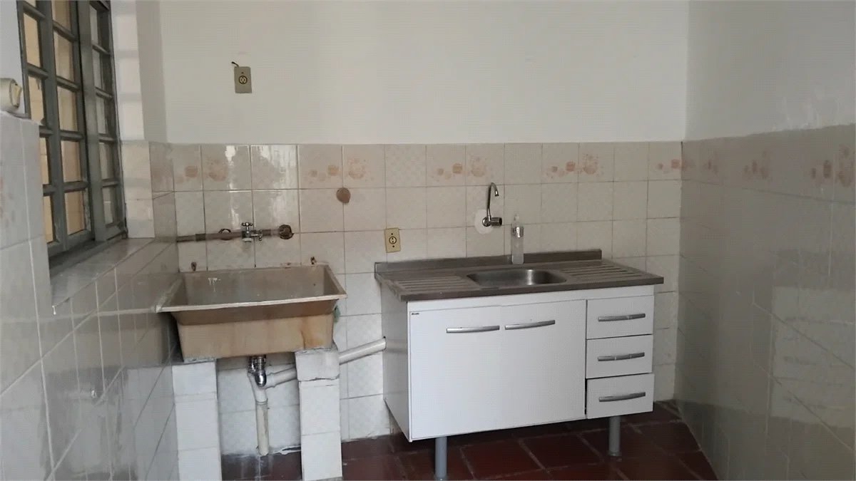 Sobrado à venda com 3 quartos, sendo 1 suíte,  em Jardim Bonfiglioli, São Paulo, SP