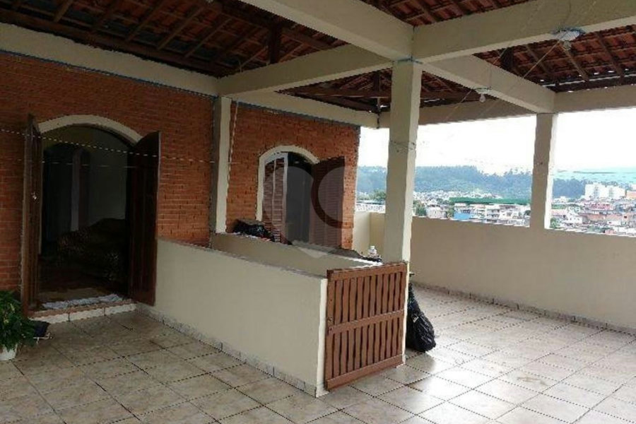 Casa à venda com 6 quartos, sendo 1 suíte, em Freguesia do Ó, São Paulo, SP