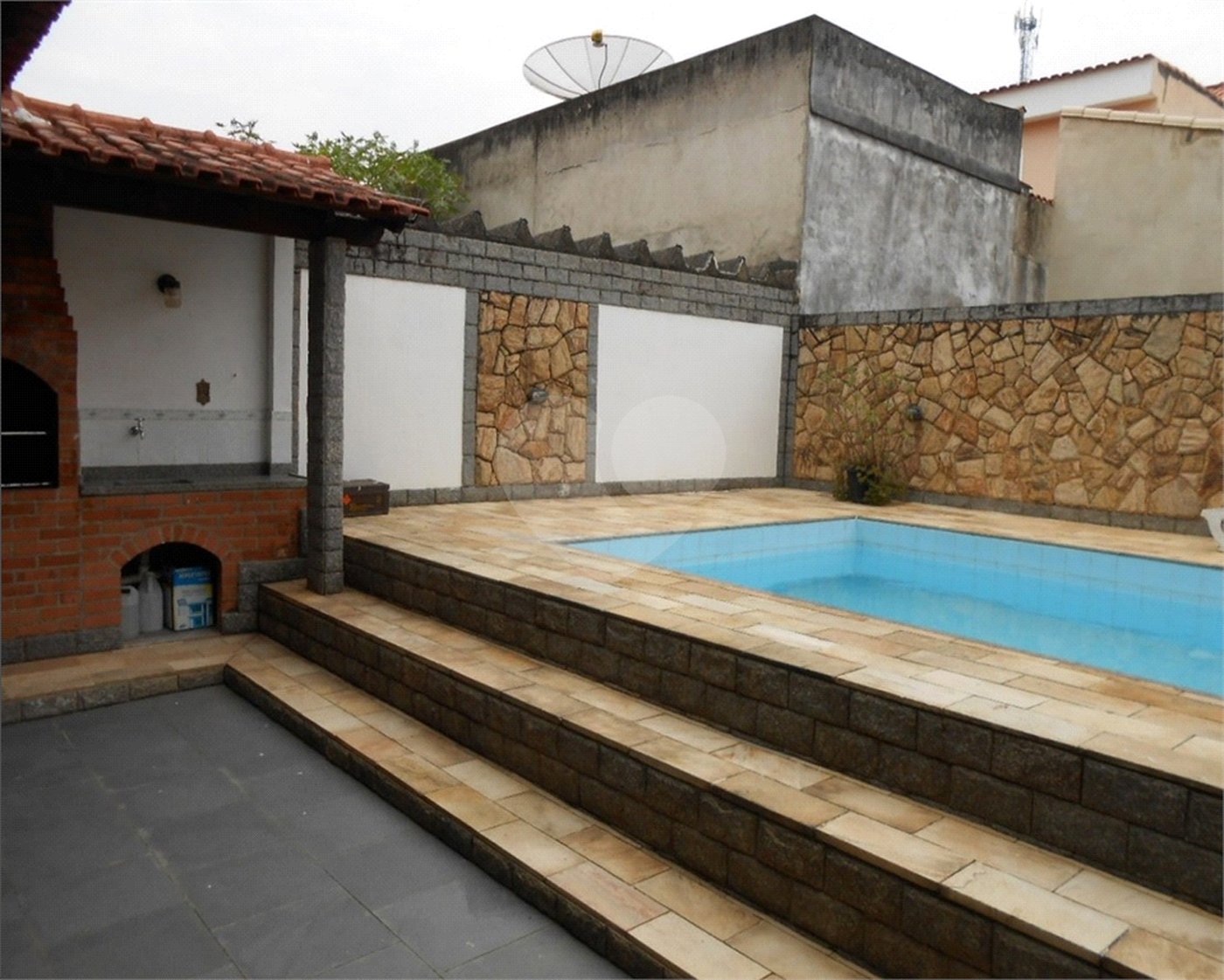 Casa à venda com 4 quartos, sendo 1 suíte, em Campo Grande, Rio de Janeiro, RJ