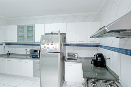 Casa à venda com 5 quartos, sendo 3 suítes, em Nova Vinhedo, Vinhedo, SP