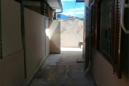 Sobrado à venda com 4 quartos, sendo 2 suítes,  em Jardim Regina, Indaiatuba, SP