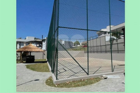 Casa à venda com 3 suítes no condomínio Villa do Sol, Valinhos - SP