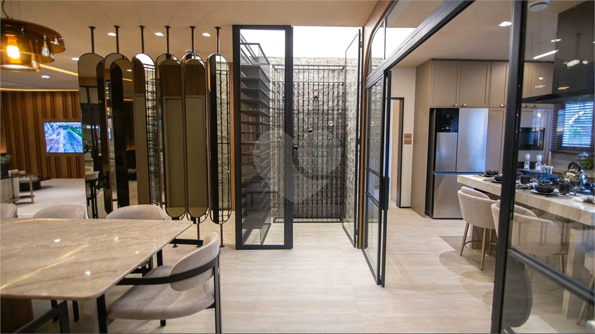 Apartamento à venda com 4 suítes em Perdizes, São Paulo, SP