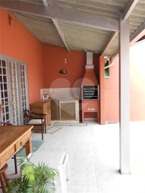 Casa à venda com 4 quartos em Capela, Vinhedo, SP