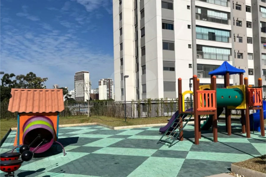 Apartamento à venda com 3 quartos, sendo 1 suíte, em Barra Funda, São Paulo, SP