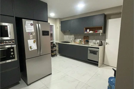 Apartamento à venda com 3 quartos, sendo 1 suíte,  em Jardim Vazani, São Paulo, SP
