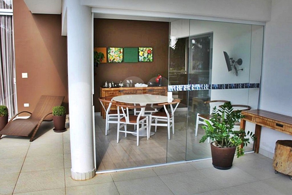Casa à venda com 4 suítes em Tremembé, São Paulo, SP
