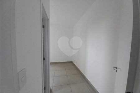 Apartamento à venda com 2 quartos, sendo 1 suíte,  em Além Ponte, Sorocaba, SP