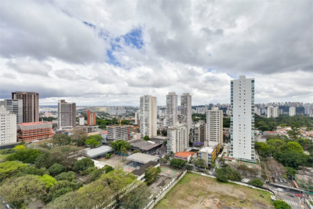 Apartamento à venda com 2 quartos, sendo 1 suíte, em Alto da Boa Vista, São Paulo, SP