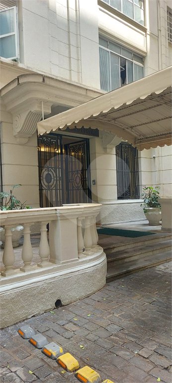 Apartamento à venda com 3 quartos, sendo 1 suíte, em Santa Cecília, São Paulo, SP