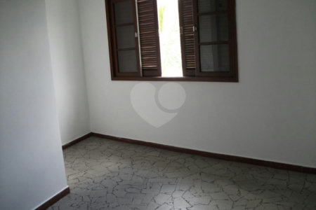 Sobrado à venda com 3 quartos, sendo 1 suíte,  em Jardim Vila Mariana, São Paulo, SP