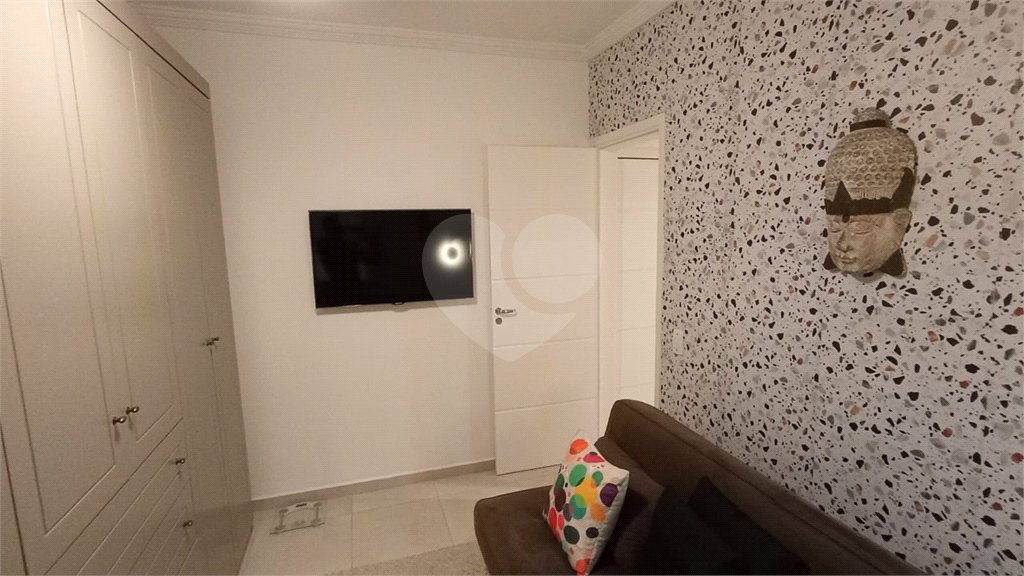 Apartamento à venda com 2 quartos, sendo 1 suíte, em Pitangueiras, Guarujá, SP