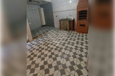 Casa à venda com 3 quartos, sendo 1 suíte, em Vila Nova Sorocaba, Sorocaba, SP