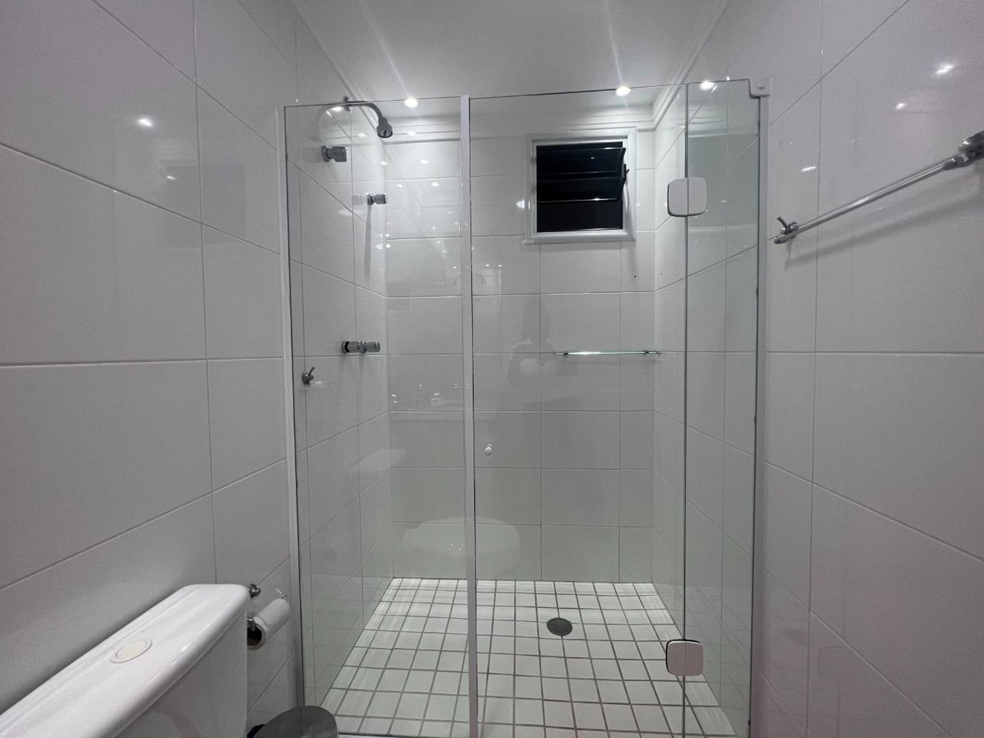Apartamento com 2 dormitórios à venda, 94 m² por R$ 1.580.000,00 - Gonzaga - Santos/SP