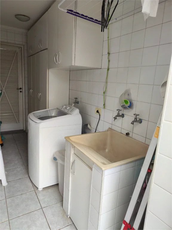 Sobrado à venda com 3 quartos, sendo 2 suítes,  em Jardim Bonfiglioli, São Paulo, SP