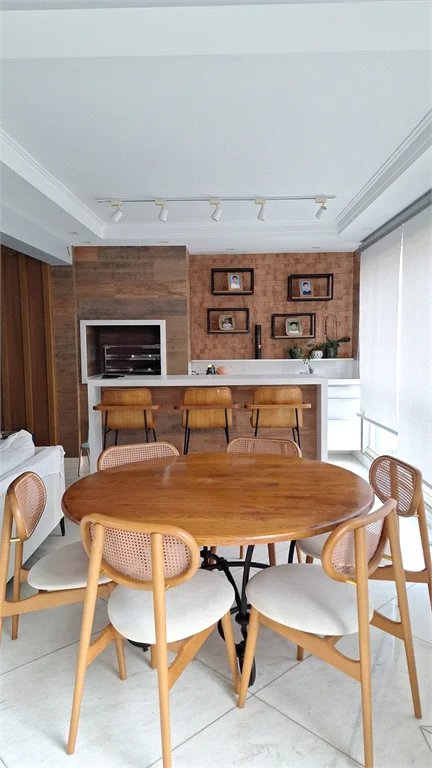 Apartamento para alugar com 3 suítes em Vila Gertrudes, São Paulo, SP