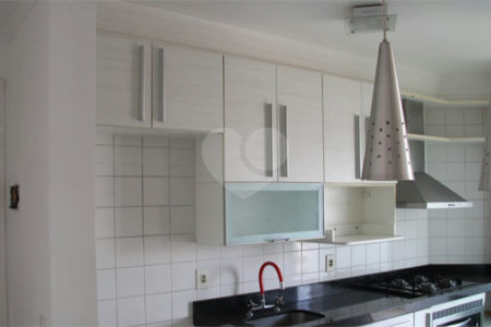 Apartamento à venda com 2 quartos, sendo 1 suíte,  em Vila Endres, Guarulhos, SP