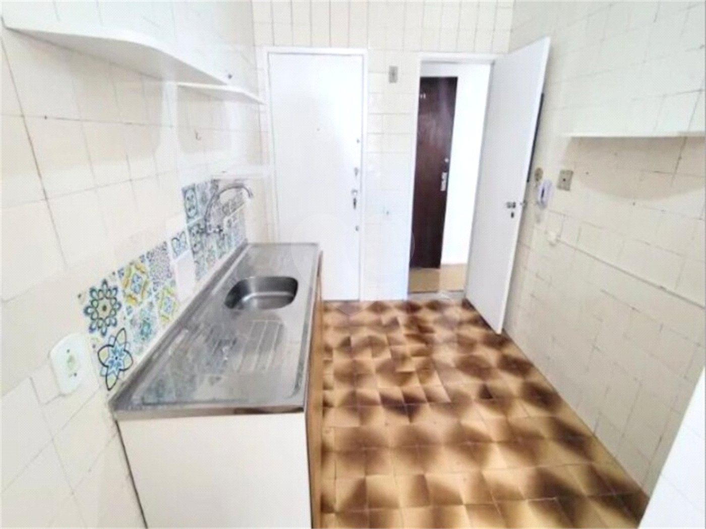 Apartamento à venda com 2 quartos, sendo 1 suíte,  em Botafogo, Rio de Janeiro, RJ