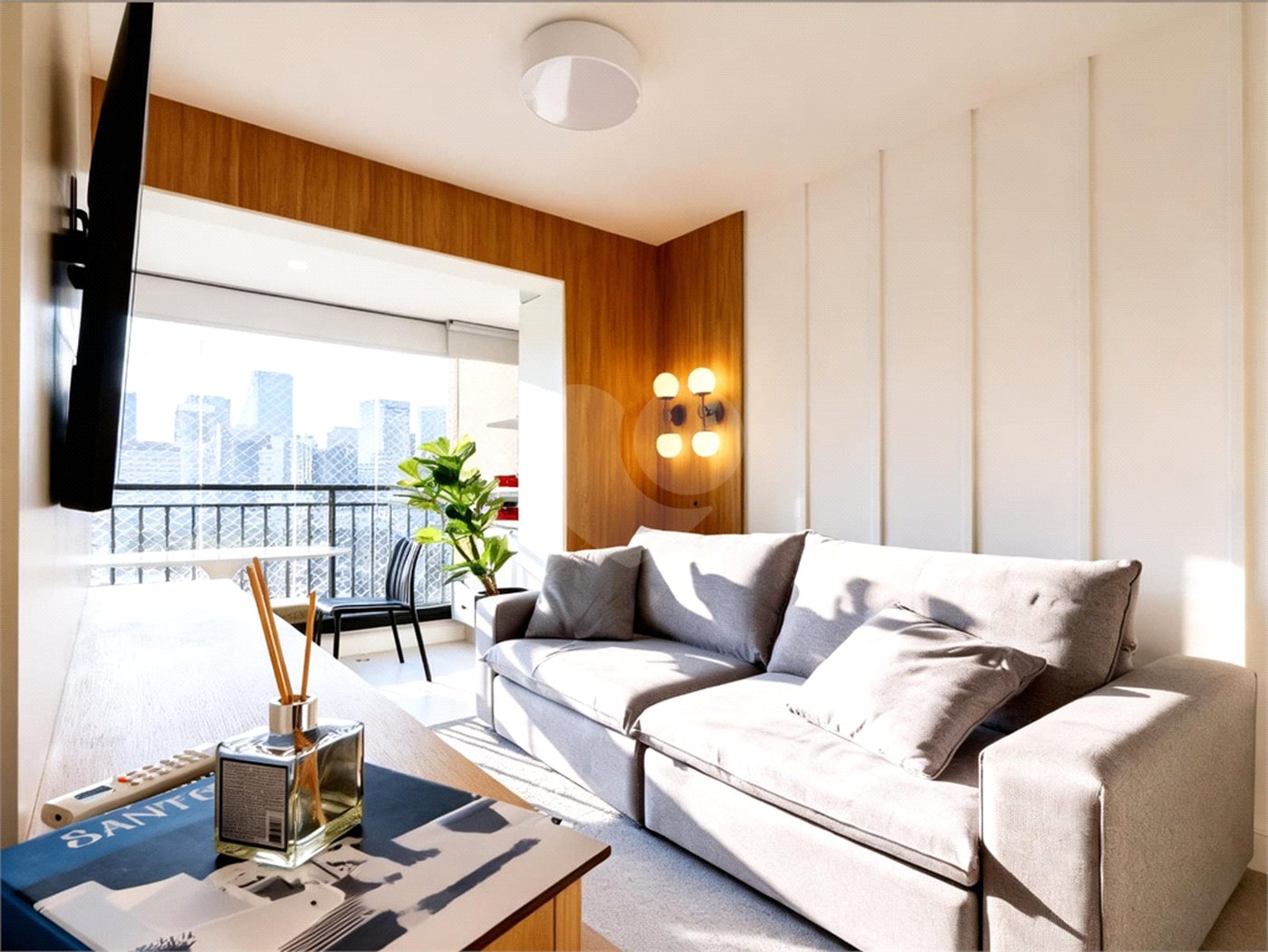 Apartamento à venda com 2 quartos, sendo 1 suíte, em Vila Cordeiro, São Paulo, SP