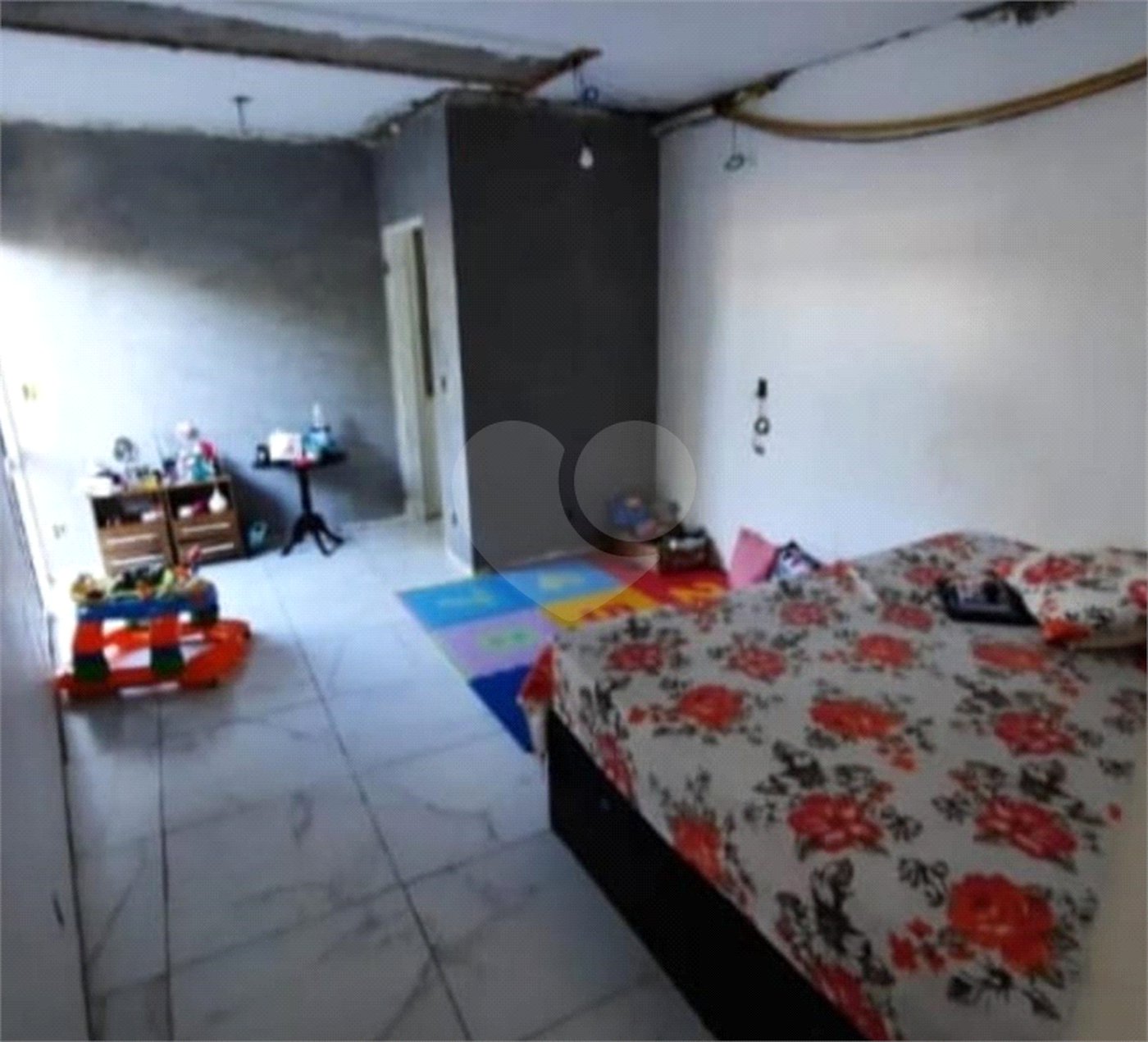 Sobrado à venda com 3 quartos, sendo 1 suíte,  em Jardim Peri Peri, São Paulo, SP